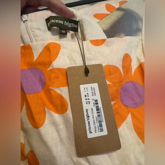 Princess Highway ModCloth Margo Daisy Linen Blend Dress - Picture 7 of 8